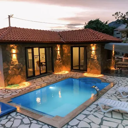 הוילה Mountain View House With Pool Near Olympos Adrasan